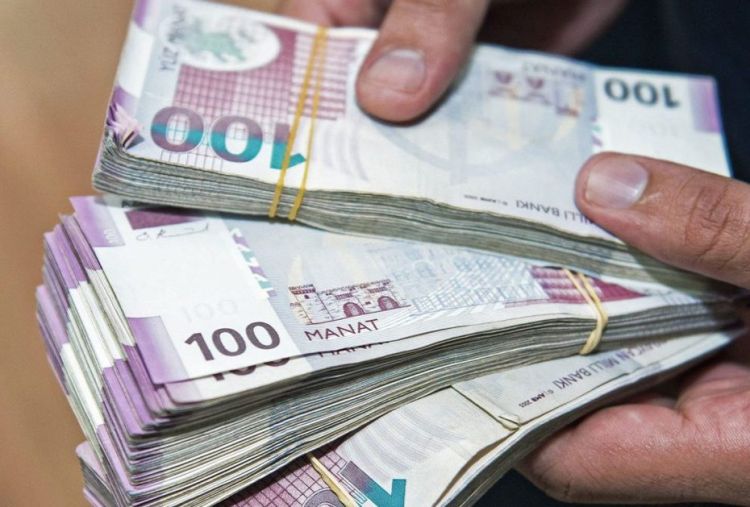 Rəis və sabiq icra məmuru külli miqdarda alimenti mənimsəyib