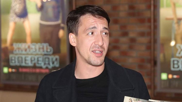 Aktyor Smolyaninov Rusiya ordusu haqqında yalan xəbərlərlərə görə azadlıqdan məhrum edilib