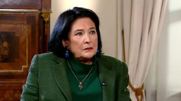 Zurabişvili: "Gürcü arzusu"nun seçkilər vasitəsilə getməsini istəyirəm