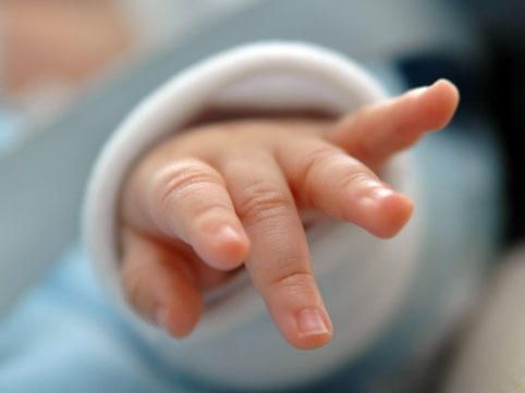 Qubada 4 aylıq körpə evdə öldü