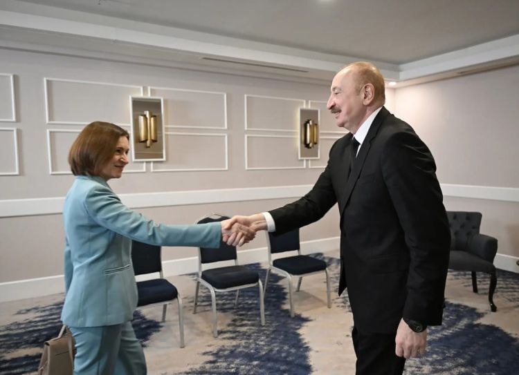 İlham Əliyev Moldova Prezidenti ilə görüşüb - FOTO