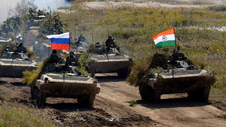 Rusiya və Hindistan bir-birinə 3000-ə qədər hərbçi göndərəcək