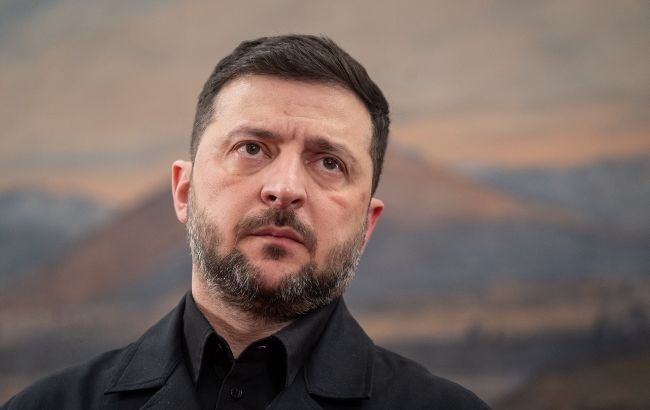 Zelenski: Rusiya Belarusu yenidən müharibəyə cəlb etməyə çalışacaq