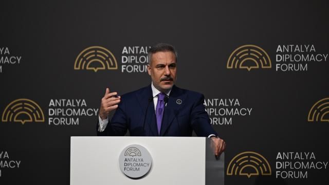 Hakan Fidan: Türkiyə, Azərbaycan və Pakistan liderlərinin birliyi bütün dünyaya mesajdır
