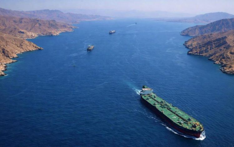 Gəmilər Hörmüz boğazından BU ŞƏRTLƏR daxilində keçə biləcək