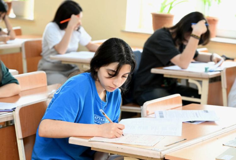 Aprelin 26-da imtahan verəcək şagirdlərin nəzərinə