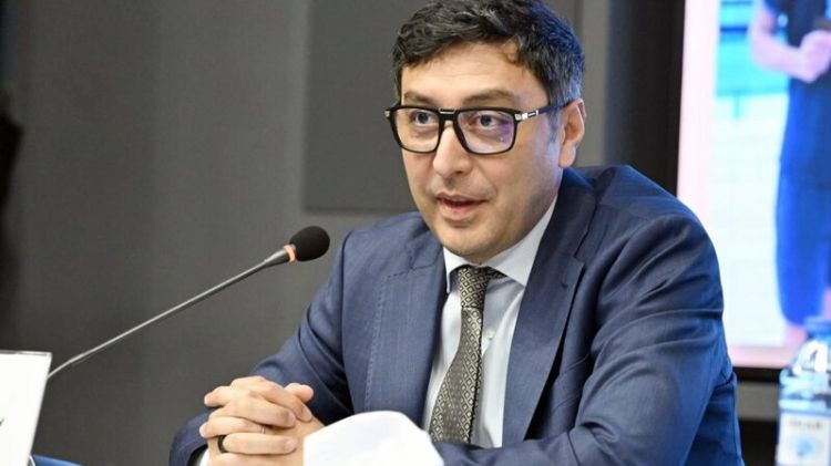 Nazir aparat rəhbəri və müşavir təyin etdi -  FOTO