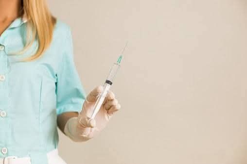  11 yaşlı oğlan antibiotik inyeksiyasından sonra öldü