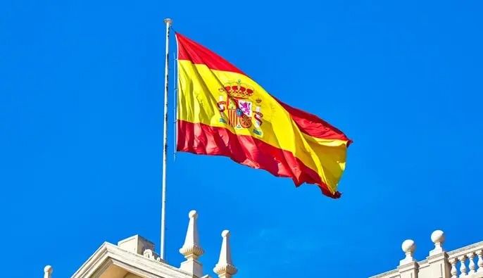 İspaniya Senatının sədri Rusiyanı oğurlanan ukraynalı uşaqları geri qaytarmağa çağırıb