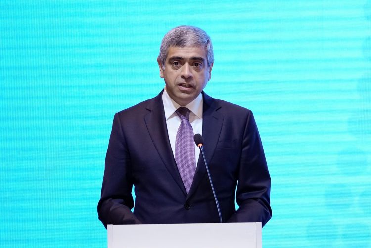 Əmək müqavilələrinin artıq 97 faizi e-qaydada bağlanılıb - FOTO