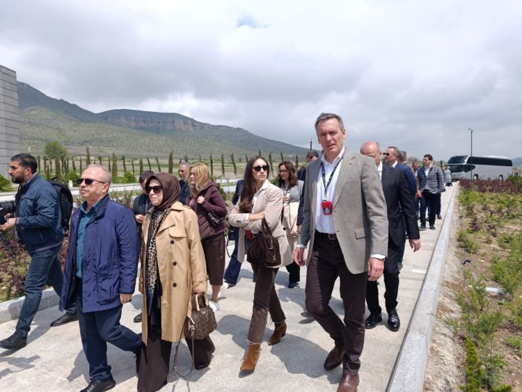 Azərbaycanda akkreditə olunmuş diplomatik korpus nümayəndələri Xocalıya səfər ediblər - FOTO