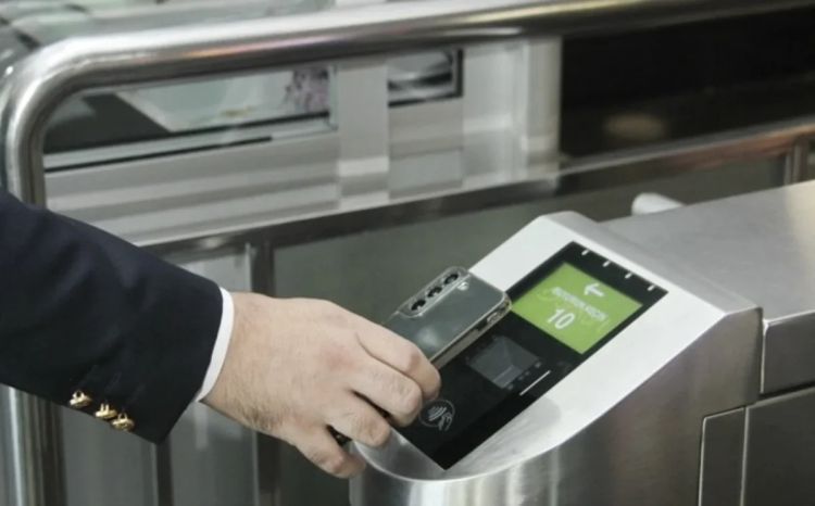 NFC ödənişi zamanı pulun kartdan gec silinməsinin səbəbi AÇIQLANDI - Birgə məlumat