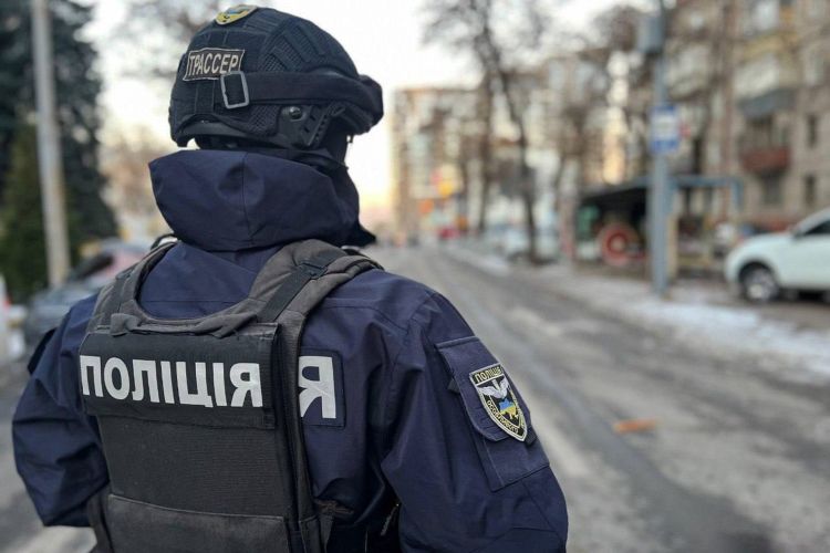 Kiyevdə naməlum şəxs atəş açıb