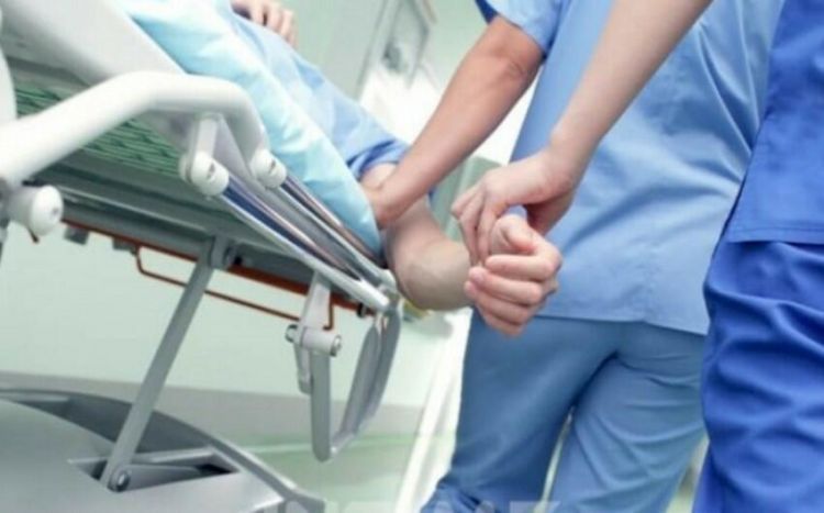 Coratda kişi hamamda yıxılaraq ölüb