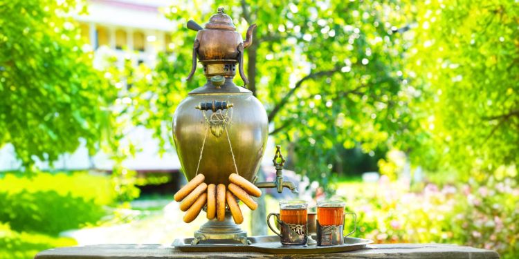 Bölgələrdə samovar çayının qiyməti 50 manata yüksəldi -  VİDEO