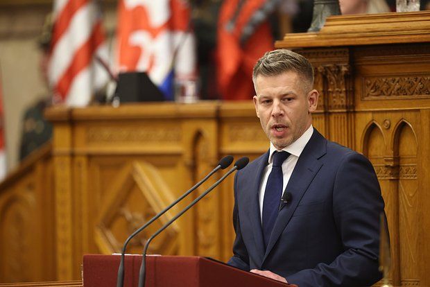 Macarıstanın Baş naziri Ukraynanın Aİ-yə daxil olması üçün şərt irəli sürdü