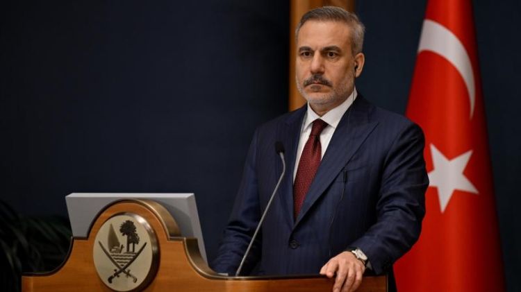 Hakan Fidan Qətərin Baş naziri Əl Sani ilə telefonla danışıb