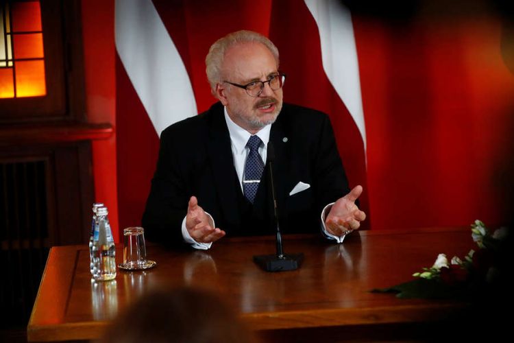 Latviya səmasını Rusiyaya zərbə endirmək üçün bağladı