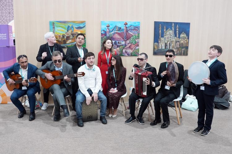 DOST İnklüziv İnkişaf və Yaradıcılıq Mərkəzinin istedadları WUF13 "Urban Expo" sərgi məkanında konsert proqramı ilə çıxış edib