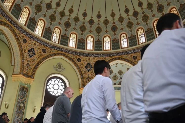 Qurban bayramı namazlarının nə vaxt qılınacağı  açıqlandı