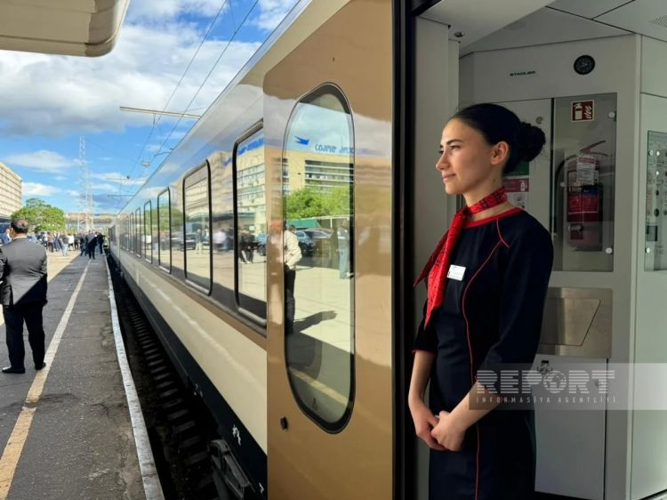 Bakıdan çıxan sərnişin qatarı Tbilisiyə çatıb