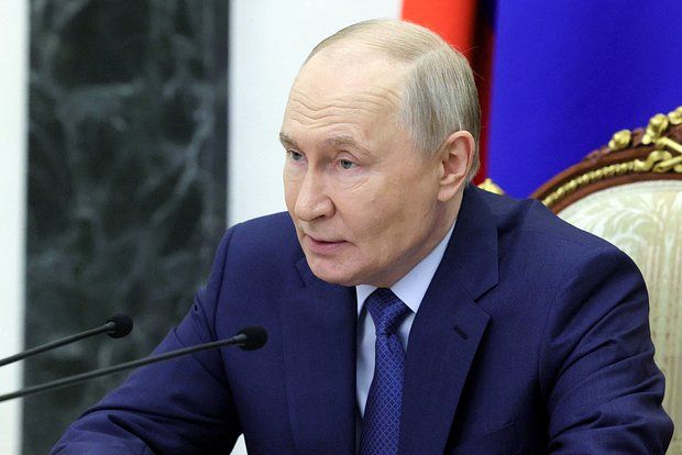 Putin xoşbəxtlik haqqında danışdı
