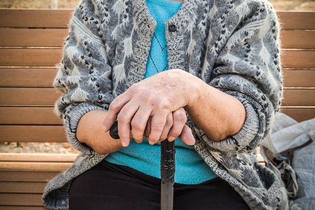 101 yaşlı qadın uzunömürlülüyün sirlərini açdı