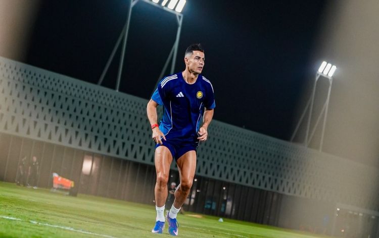 Ronaldu Portuqaliya millisinə qoşulub -  FOTO