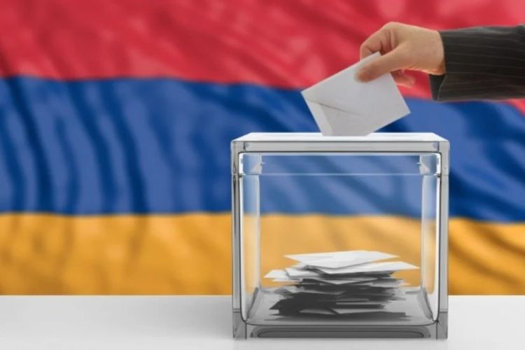 Ermənistanda seçki pozuntuları ilə bağlı  6 nəfər saxlanılıb