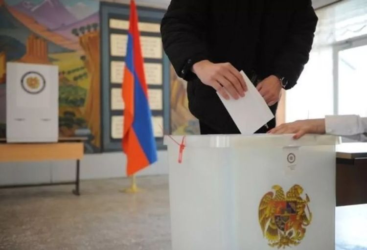 Ermənistanda seçki pozuntuları ilə bağlı  14 nəfər saxlanılıb
