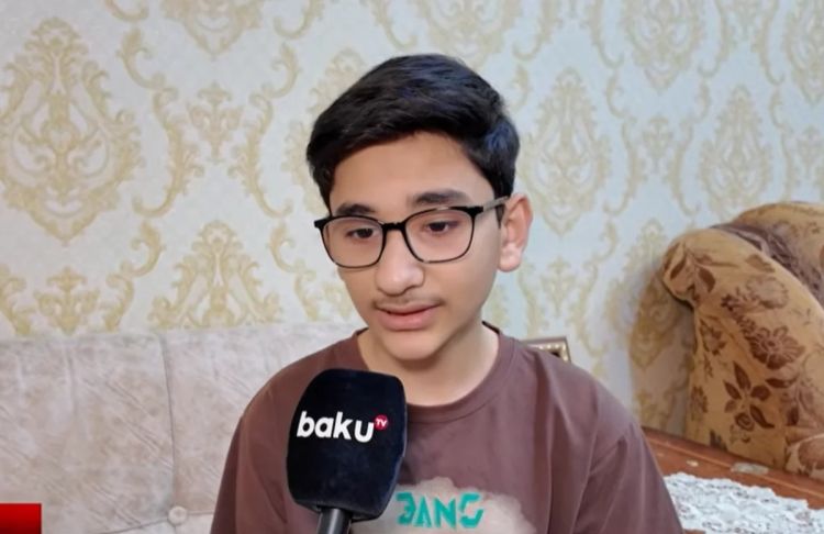 Azərbaycanlı məktəbli "WhatsApp"a alternativ tətbiq yaradıb -  VİDEO