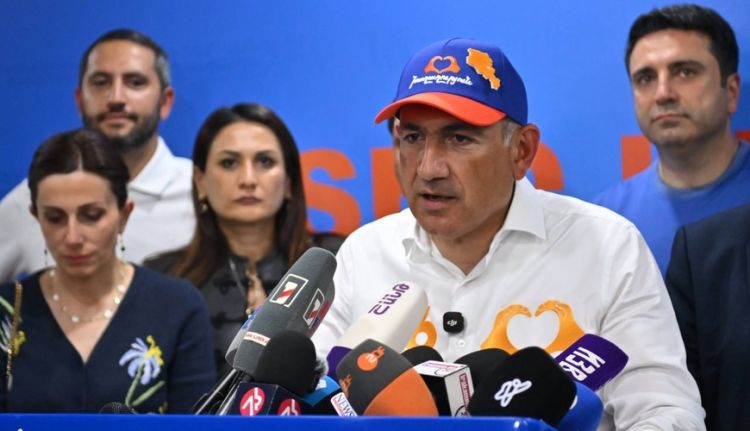 Ermənistanda səslərin 90%-i sayılıb:  Paşinyan irəlidədir