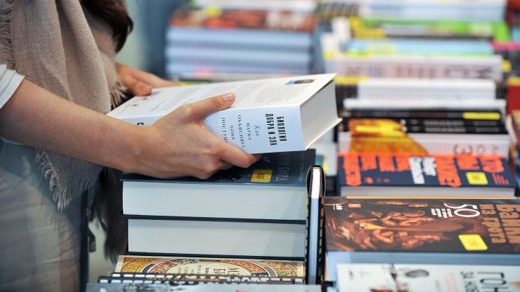 Rusiyada kitab tirajları son 6 ildə rekord dərəcədə düşüb