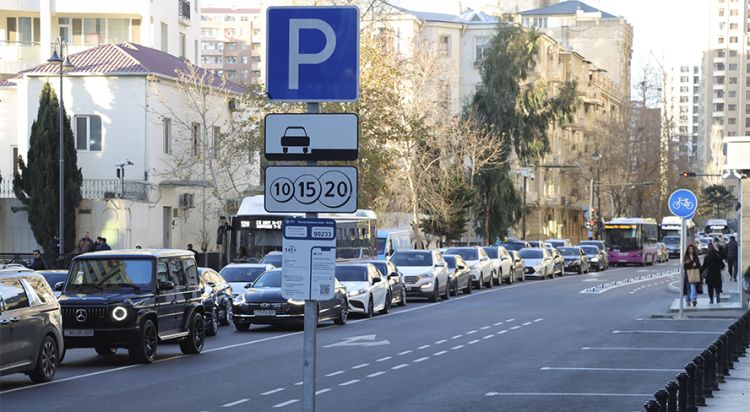 Dövlət qurumları üçün xidməti parklanma yerlərinin siyahısı və ünvanları  təsdiqləndi