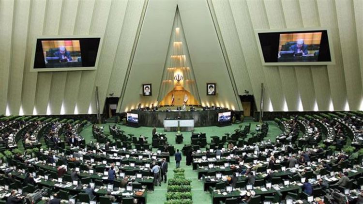 İranda parlament iclasları  ləğv edilib