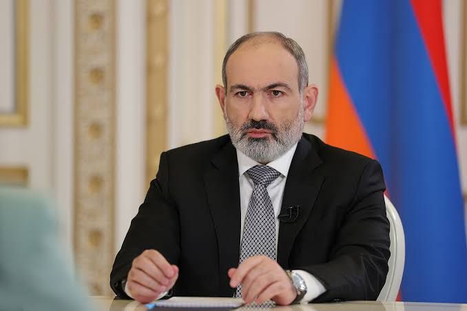 Paşinyan: Ermənistandan qaçmağı xəyal edəcəksiniz, amma bu fürsətiniz olmayacaq