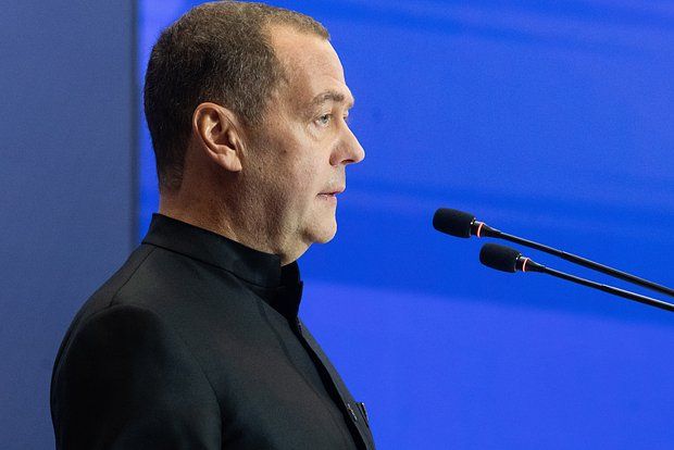 Medvedyev darmadağın etməyə çağırdı
