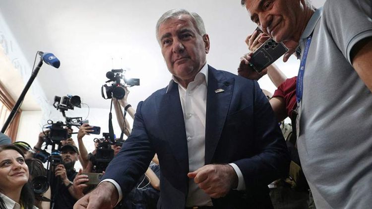 Samvel Karapetyan Ermənistanda müxalifət qüvvələrinin birləşdiyini elan etdi - VİDEO