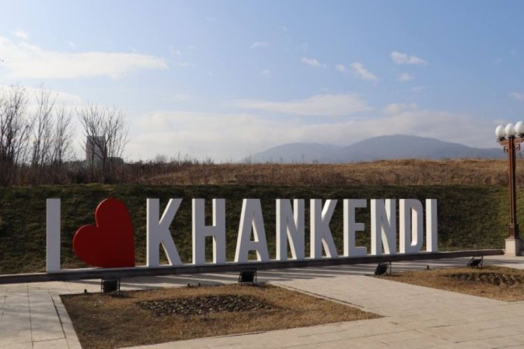 Xankəndi şəhərinə daha 18 ailə yola salınıb