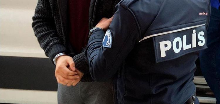 Türkiyədə iki bələdiyyə başçısı saxlanılıb