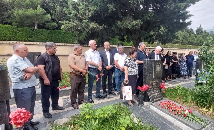 Əfsanəvi komandir Şirin Mirzəyevin məzarı ziyarət olundu - FOTO