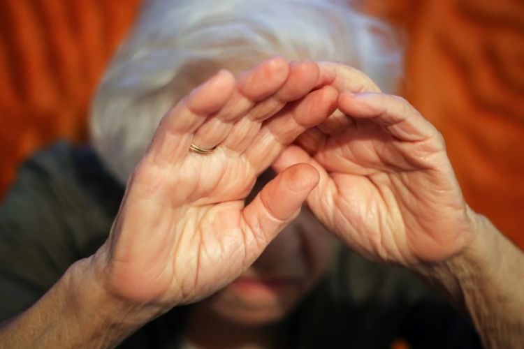 Sumqayıtda döyülən qadın bu gün xəstəxanada ölüb