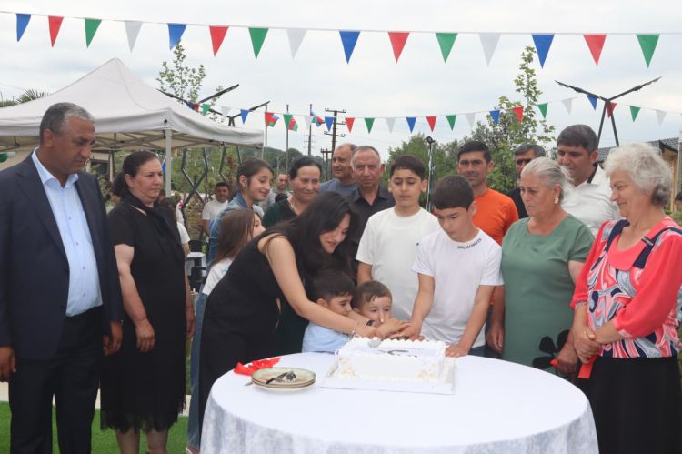 Ağdərədə şəhid ailələri yeni məkanda oldular -  FOTO 