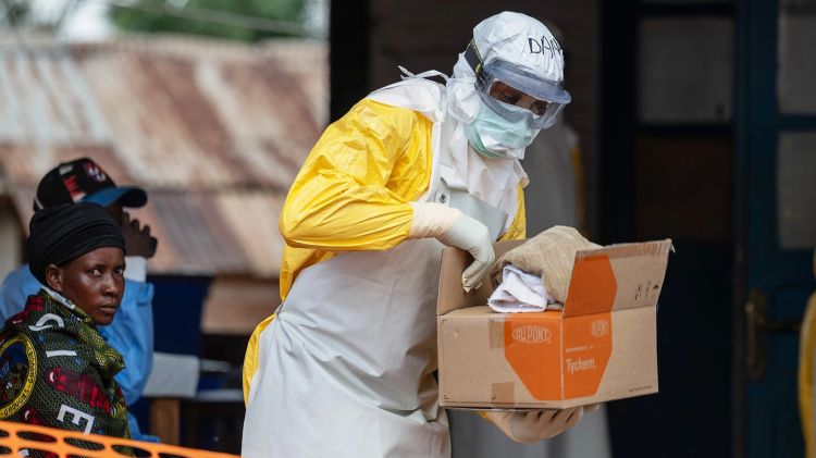 Konqoda Ebolaya yoluxanların sayı 1000-i keçib