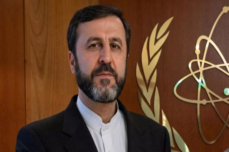 İran 12 milyard dollarlıq aktivlərin dondurulmasının ləğvinə başlanıldığını bəyan edib