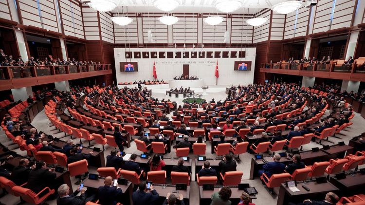 TBMM-də ilk: Deputatlar ailə həyatı qurdular - FOTO