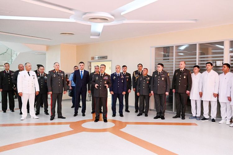MN rəhbərliyi Baş Klinik Hospitalda olub - FOTO