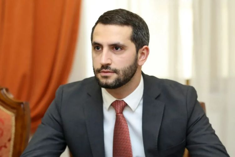 Ermənistan parlamentinin sədri  dəyişir