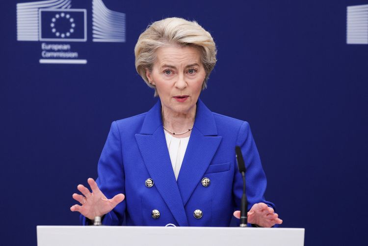 Ursula fon der Lyayen Azərbaycana səfər edəcək