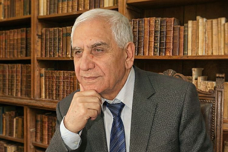 Nəriman Həsənzadə xəstəxanaya yerləşdirildi